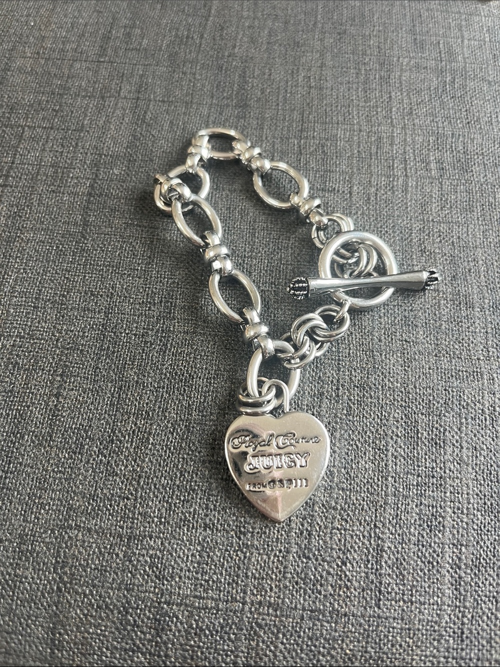 Juicy Couture Silver Heart Charm Chain Bracelet - Picture 2 of 3